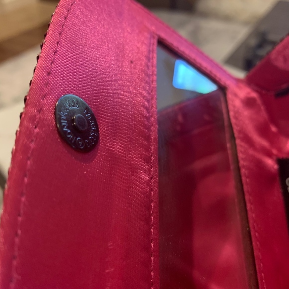 Olgaberg Metal Mesh Cosmetic Case - Picture 4 of 6